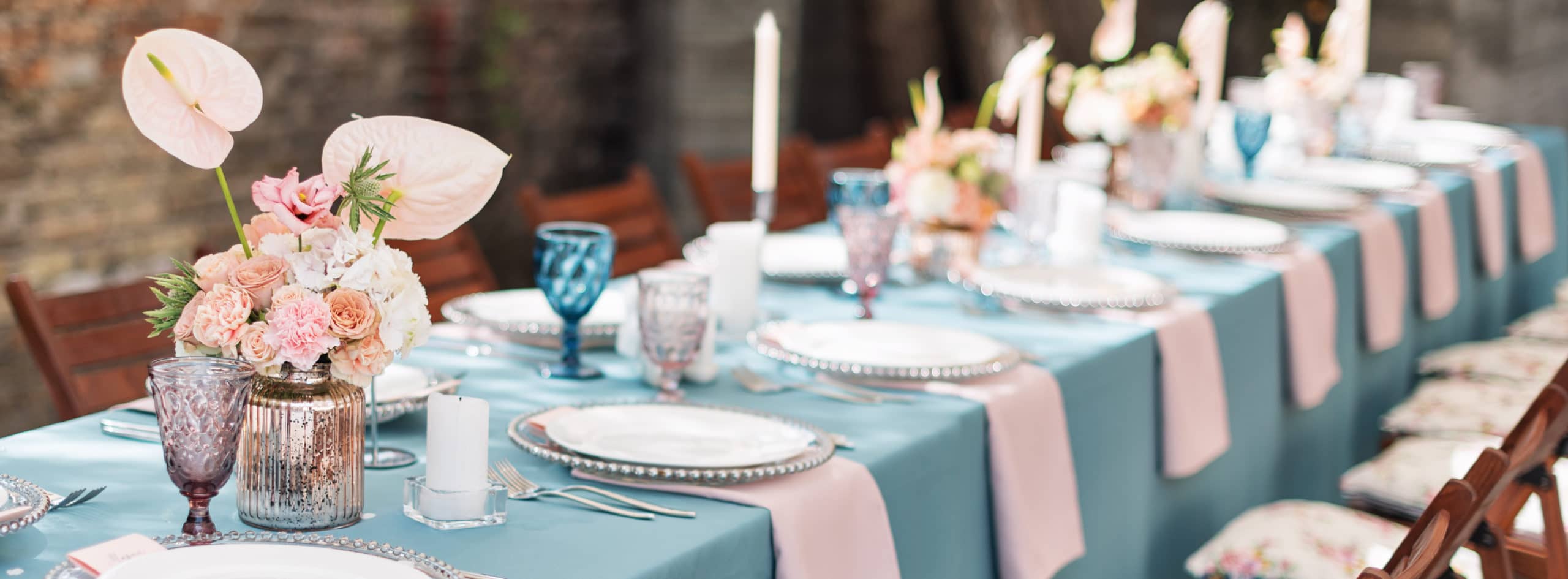 Wedding Table Linens: Choosing the Right Color